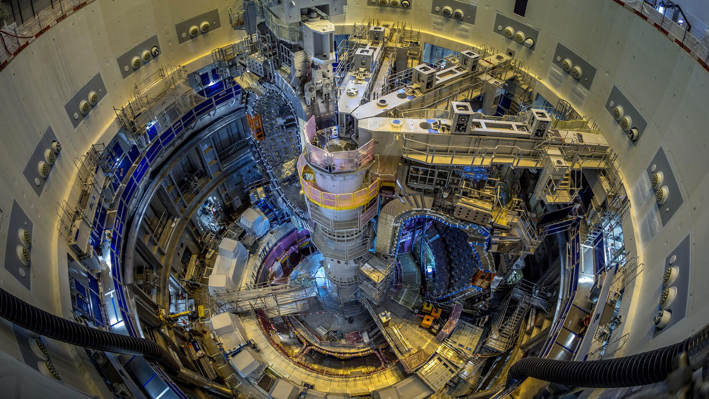 [ITER под строеж]