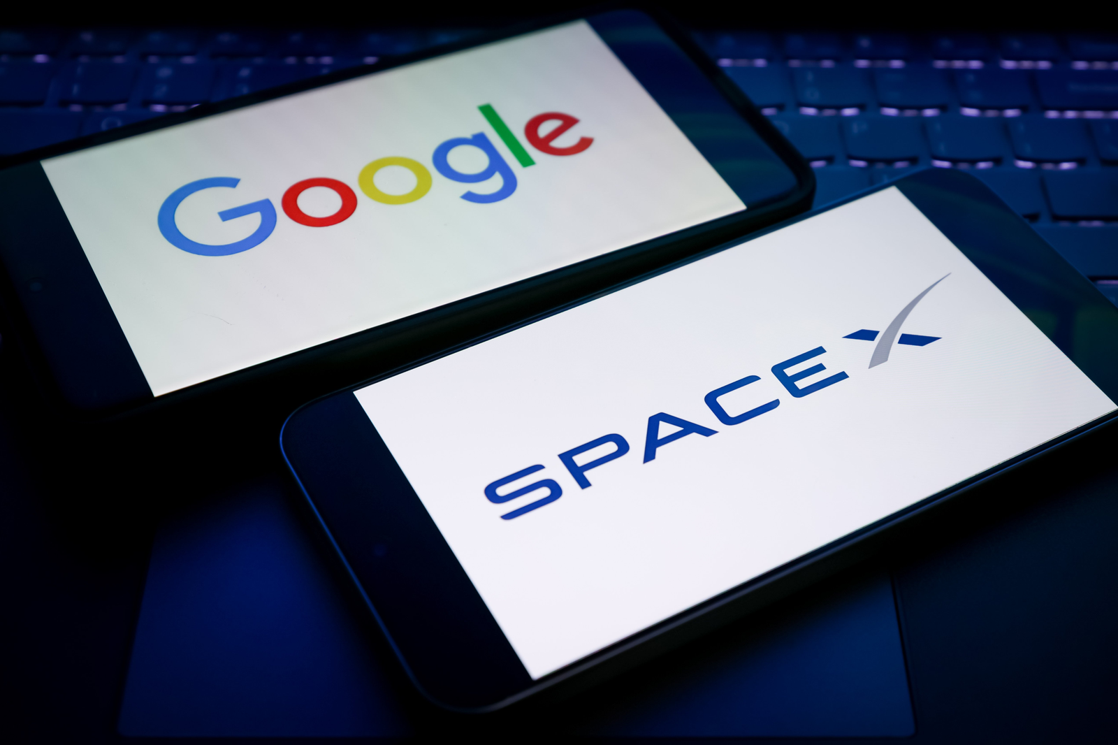 Илюстрация към google-satellite-ai-data-centers-space-test