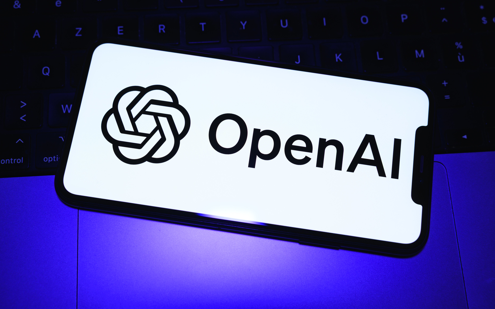 OpenAI намали прогнозата си за приходи с 20 милиарда долара на фона на гигантски инфраструктурни разходи