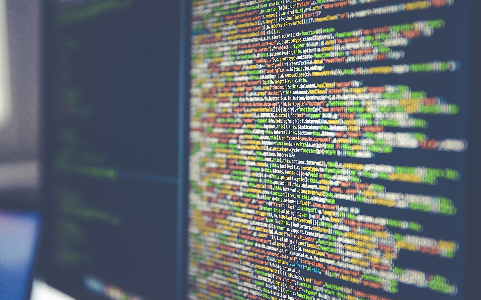 Бенчмаркът Parsimony разкрива тревожния ръст на излишен код в ерата на AI