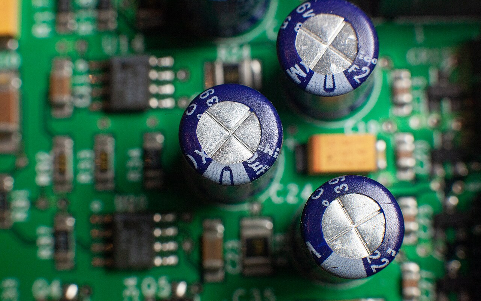Analog Devices очертава надпреварата към физически изкуствен интелект и сензорно разбиране на реалността