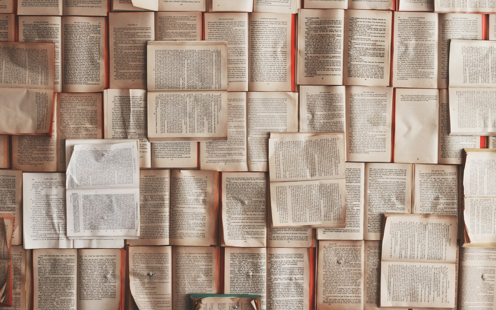 Отворени научни книги и академични публикации в библиотека – криза на доверието в библиографските източници