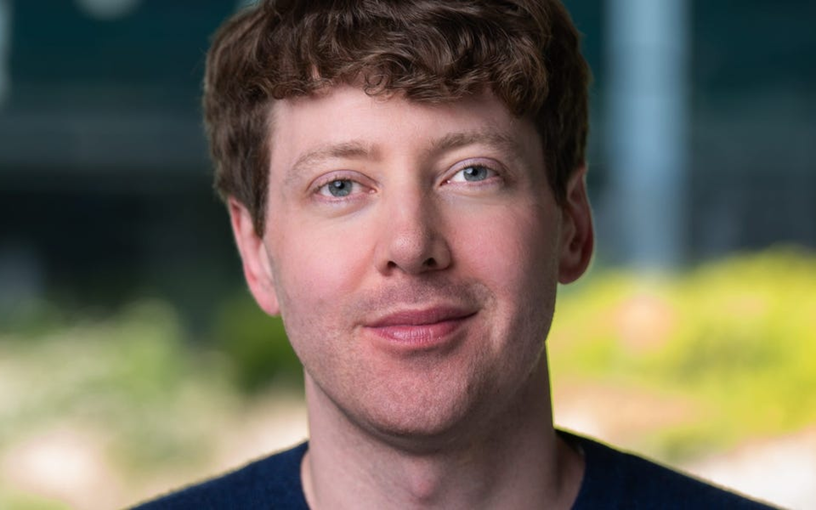 Кампус на Microsoft в Редмънд с брандиране за изкуствен интелект